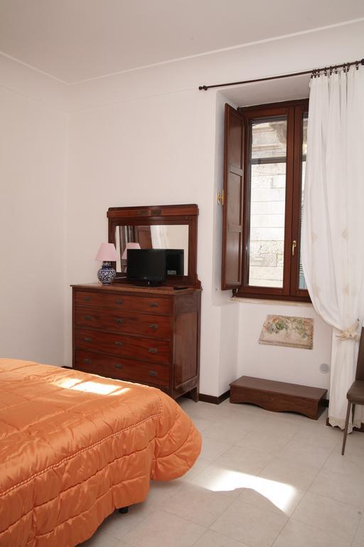 Maestranza Holiday Syrakus Exterior foto